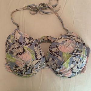 Victoria’s Secret underwire bikini top 36D